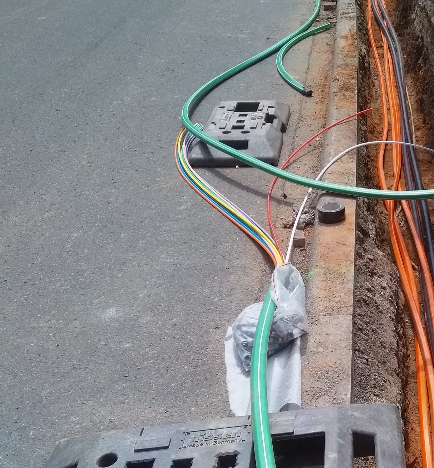 Update Glasfaser 7: Pause in der Hauptstraße IMG 20200515 124109 scaled e1590001837616