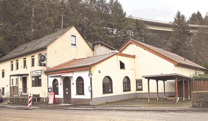 "Gräfin-Loretta" - Weg ist jetzt in den Top 15 thumbnail 2ef8bf49fcbc4ea2