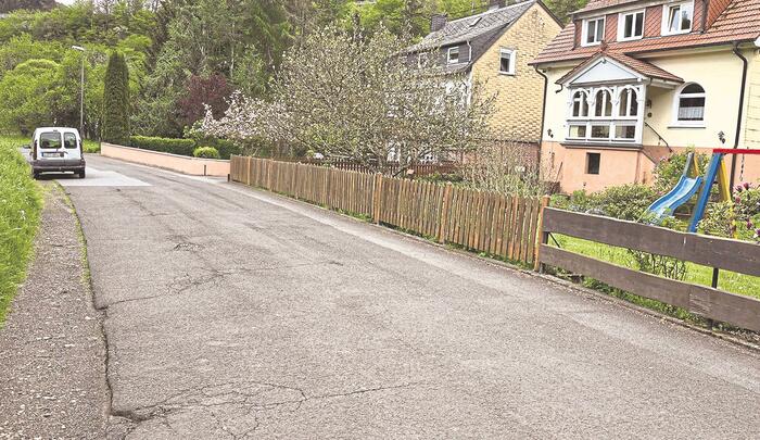 30 000 Euro für die Straßenpflege 19 05 2023 Strassenpflege Foto