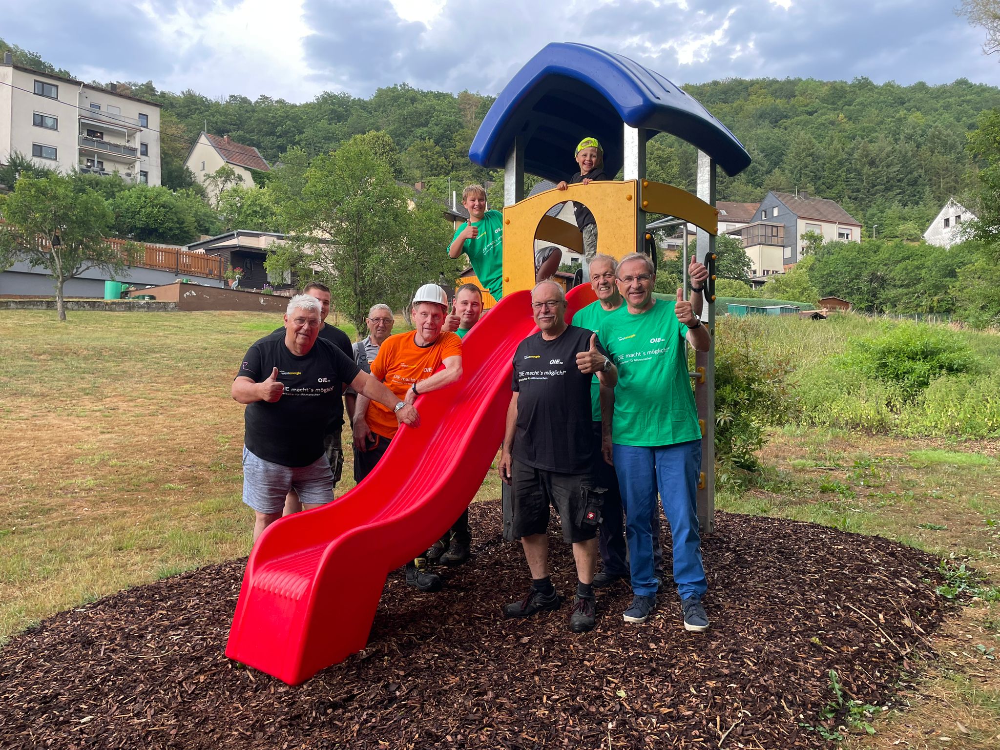 Klettern und Rutschen vereint 09 2023 9a4f1daf d153 40bd 8ce6 7ebf5661b006 Klettern und Rutschen