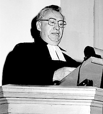 Als Pfarrer stets beliebt 2022 04 14 Pfarrer Stalp